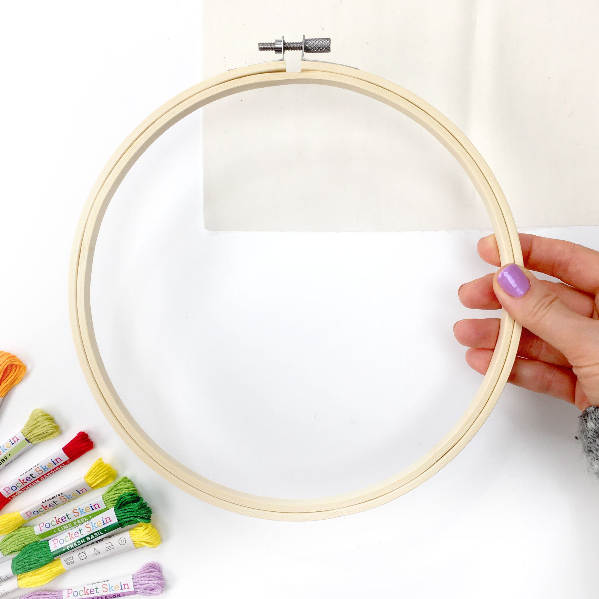 8-inch-hoop-single-main_8e864213-d4c8-4fd5-b46d-5c59934e1bdd
